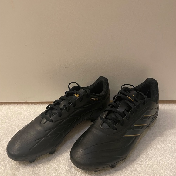 Adidas Copa Cleats - Picture 2 of 6